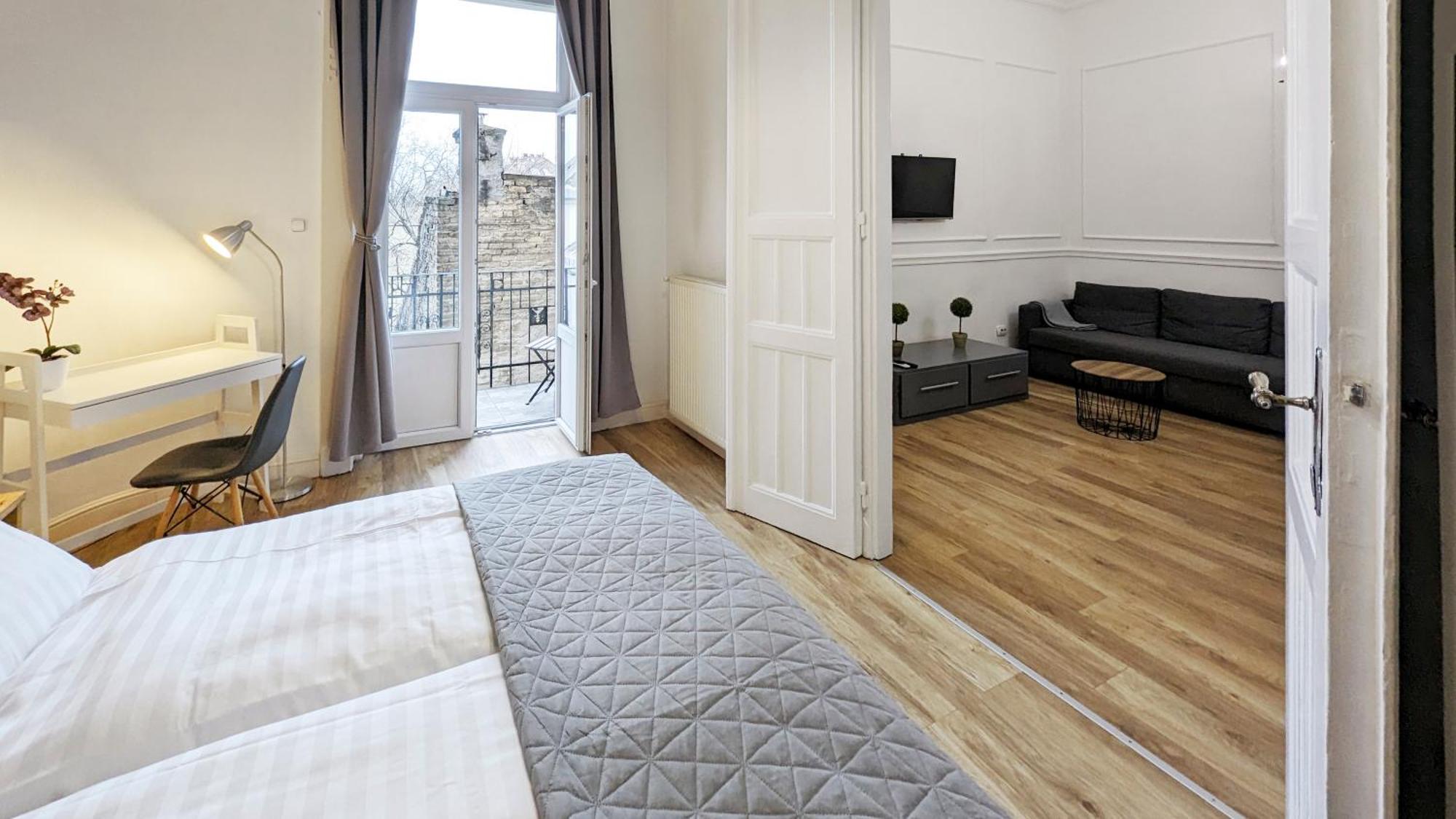 3 Room Apartment In The Beautiful Street Budapeşte Dış mekan fotoğraf