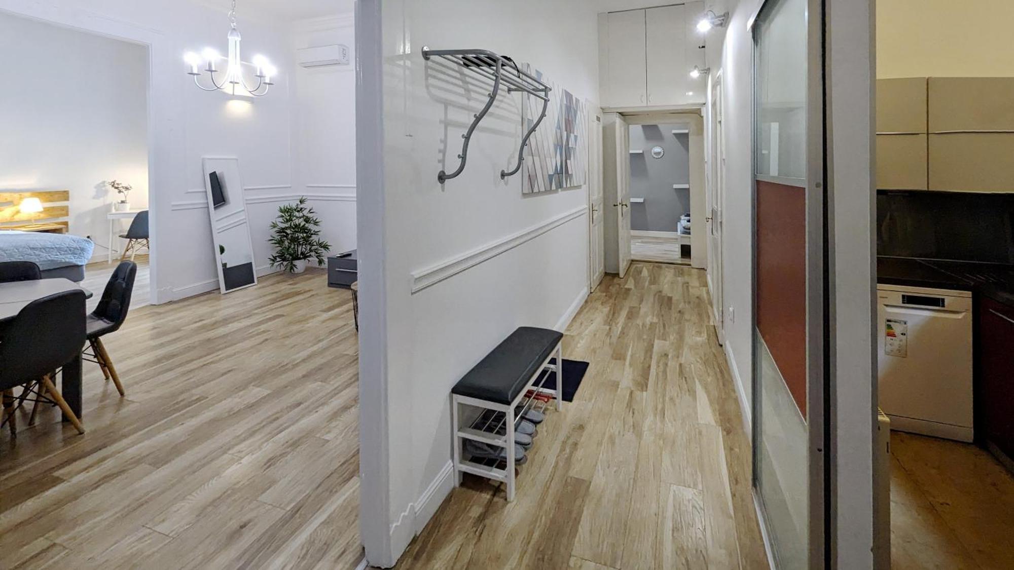 3 Room Apartment In The Beautiful Street Budapeşte Dış mekan fotoğraf