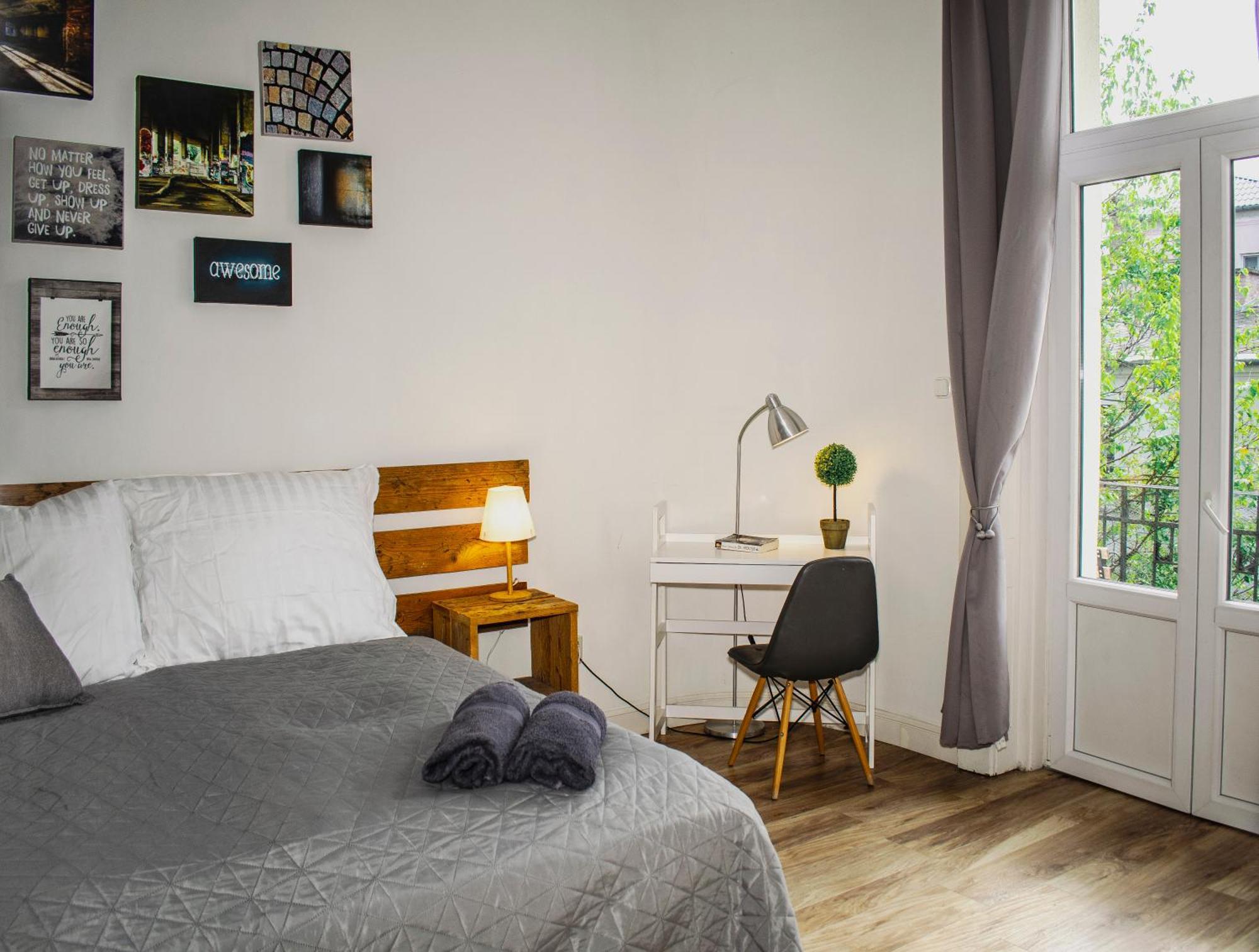3 Room Apartment In The Beautiful Street Budapeşte Dış mekan fotoğraf