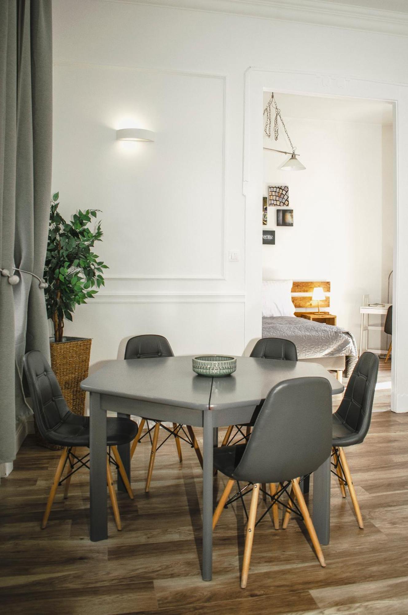 3 Room Apartment In The Beautiful Street Budapeşte Dış mekan fotoğraf