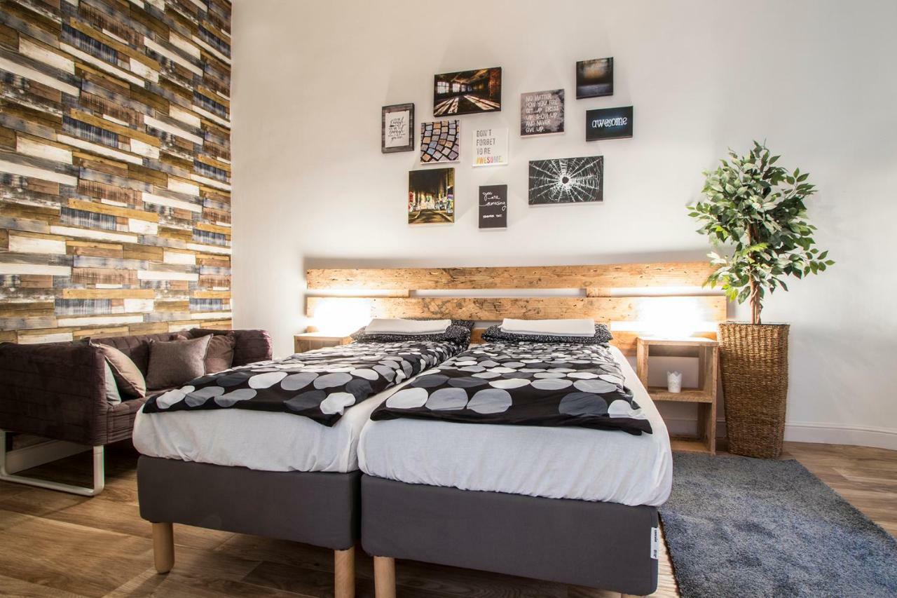 3 Room Apartment In The Beautiful Street Budapeşte Dış mekan fotoğraf